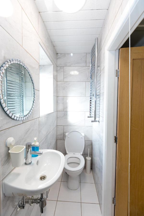 Guest house Comfortable In Shirley, - Room-2