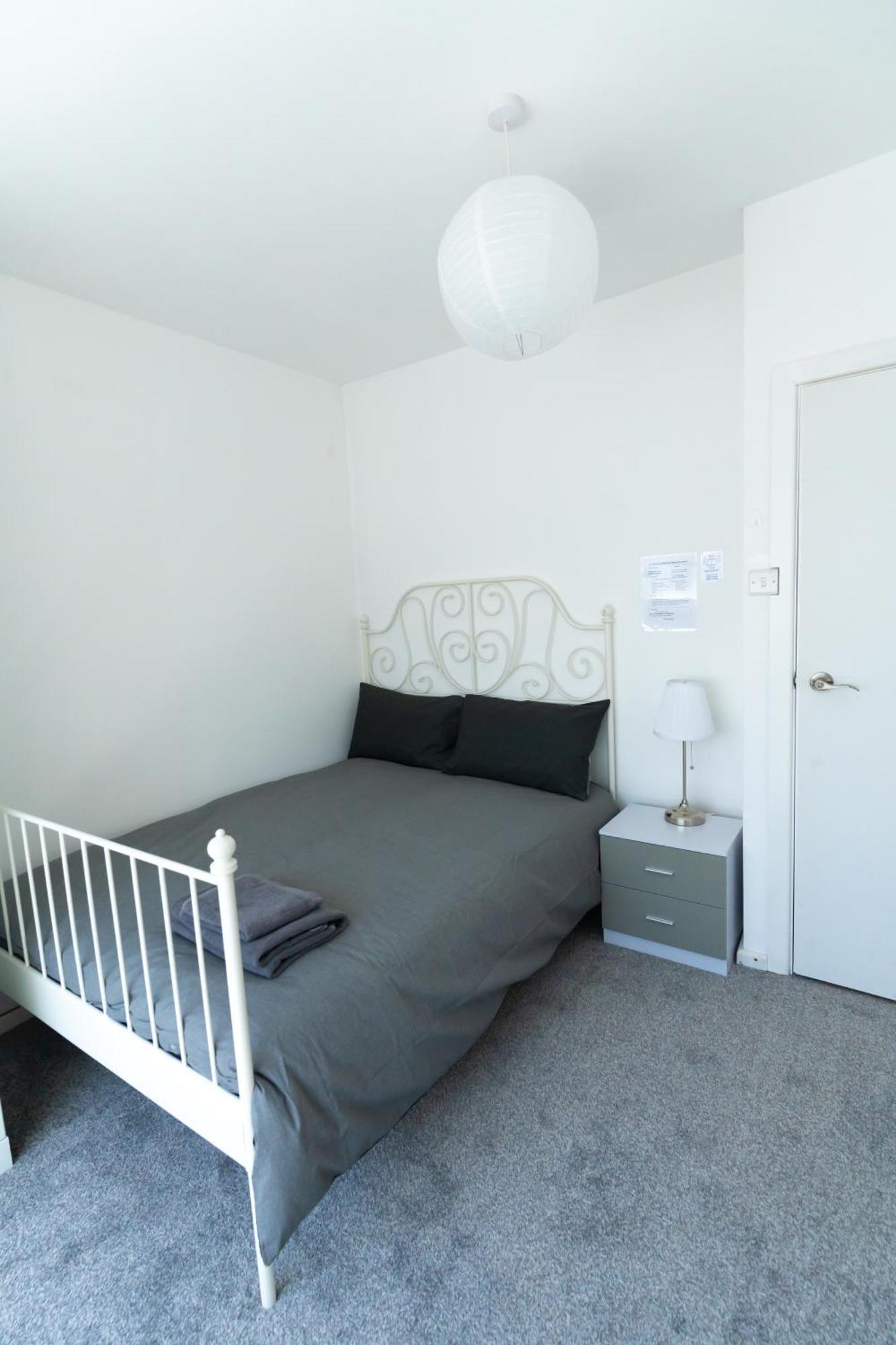 Guest house Comfortable In Shirley, - Room-2